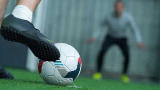 Who are the best football players in the world currently?