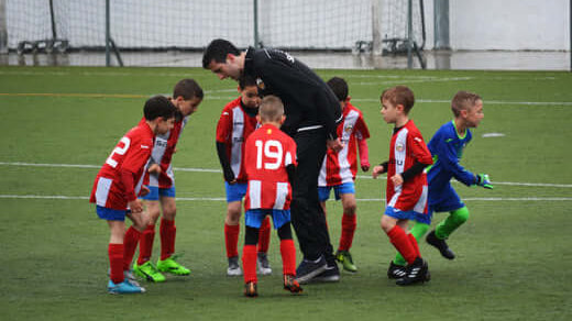 How to Play Sharks and Minnows in Youth Football