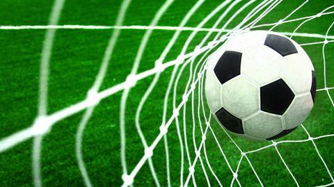 5 Best Ways to Use a Football Rebounder